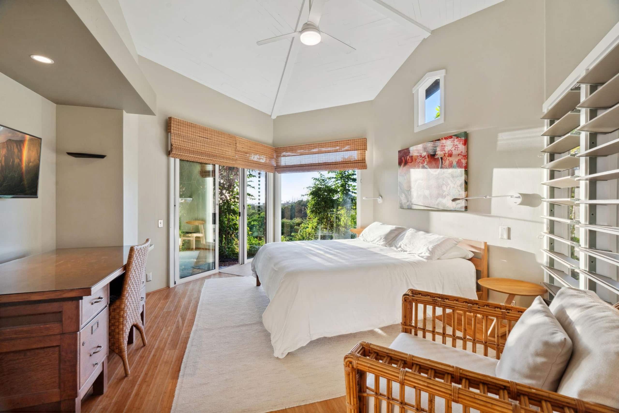 Home in Princeville · ★4.6 · 3 bedrooms · 4 beds · 2.5 baths - Image 23