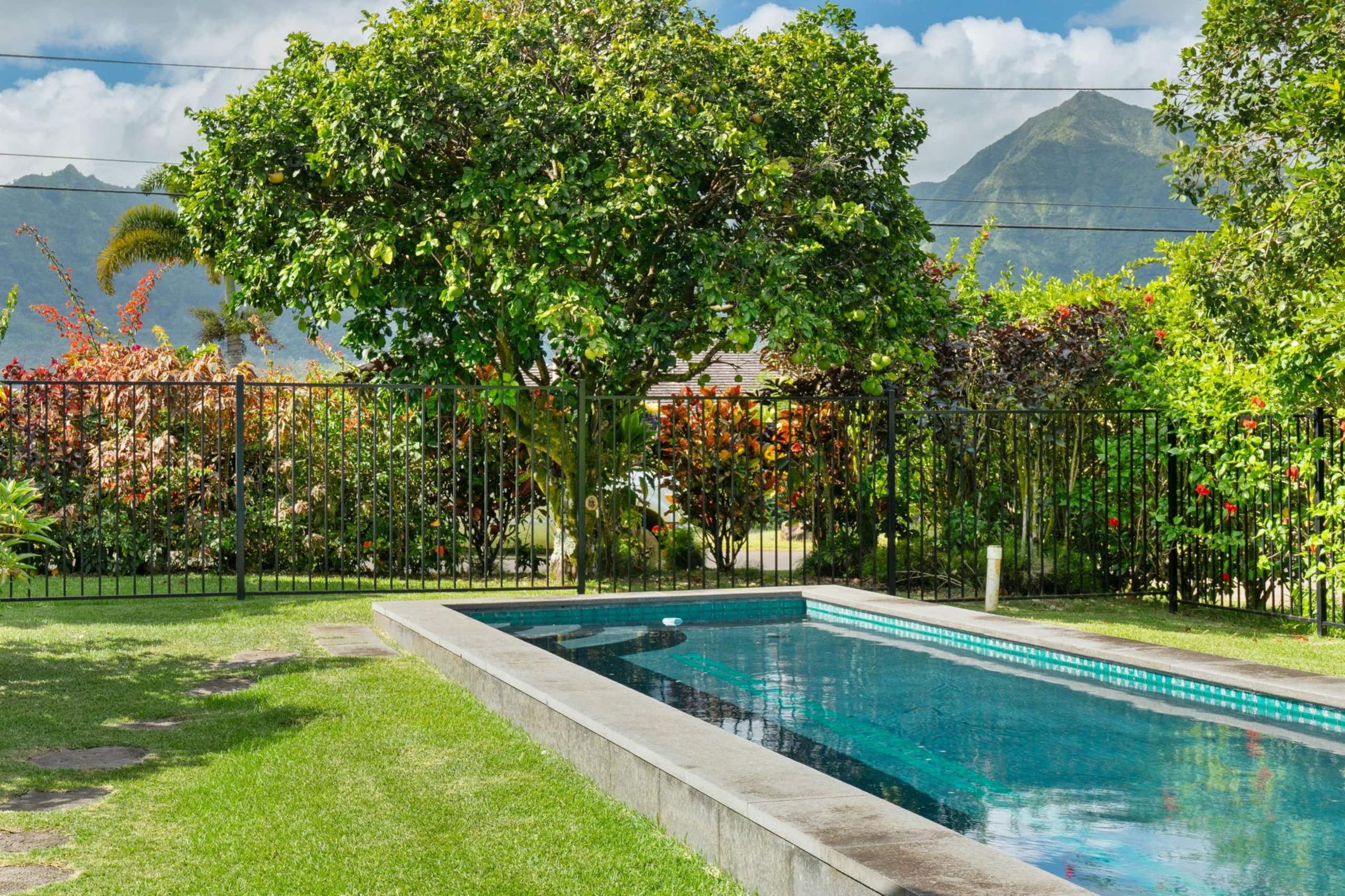 Home in Princeville · ★4.6 · 3 bedrooms · 4 beds · 2.5 baths - Image 4