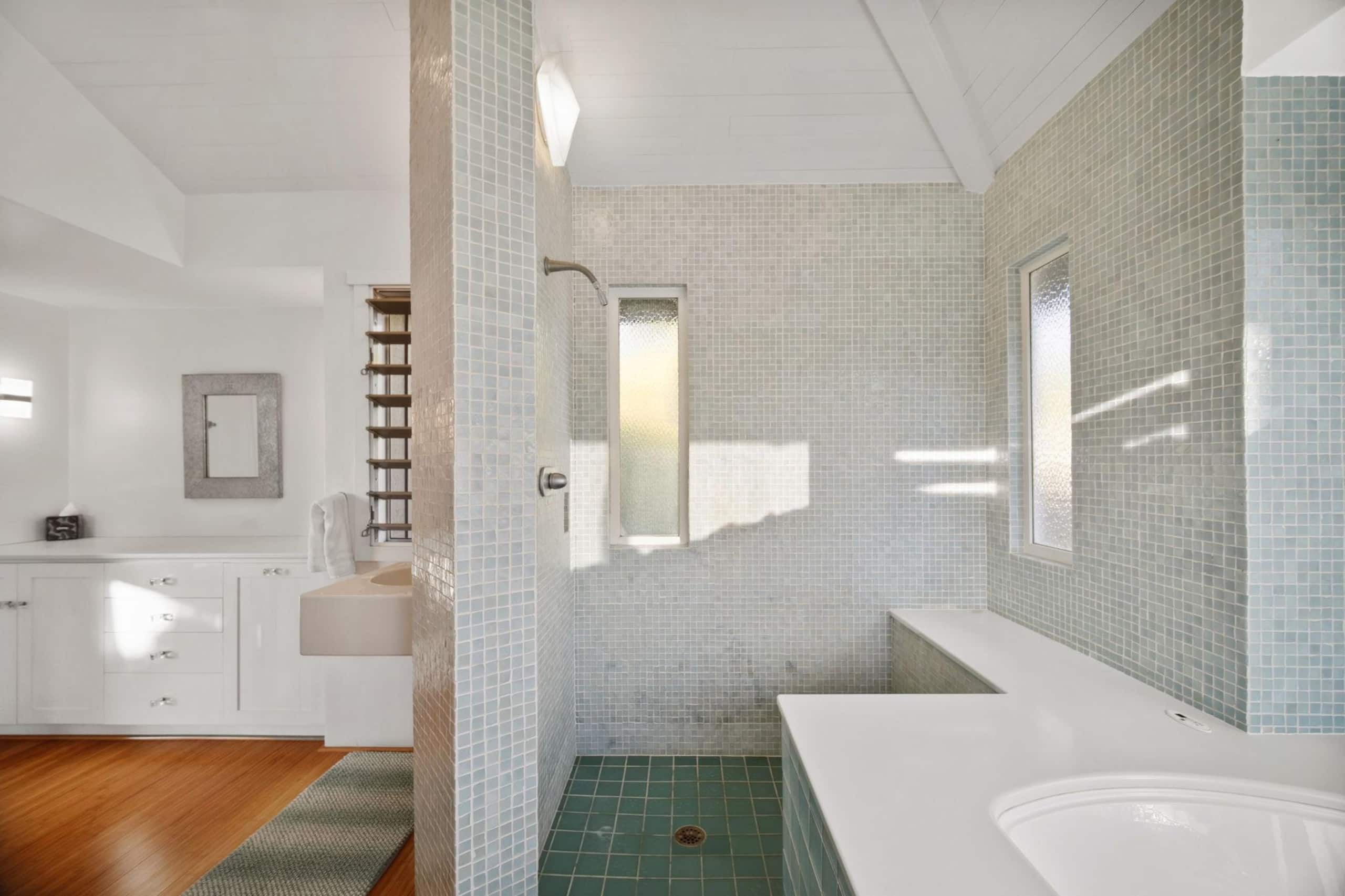 Home in Princeville · ★4.6 · 3 bedrooms · 4 beds · 2.5 baths - Image 20
