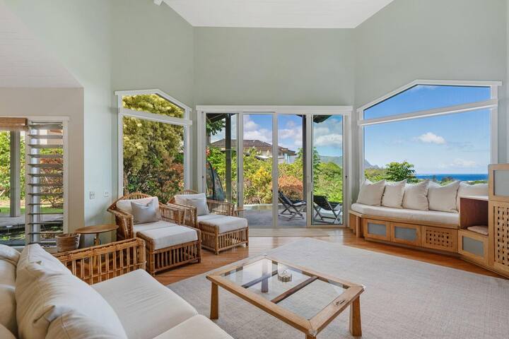 Imagine Hanalei Bay and Sunset Views gallery image 3