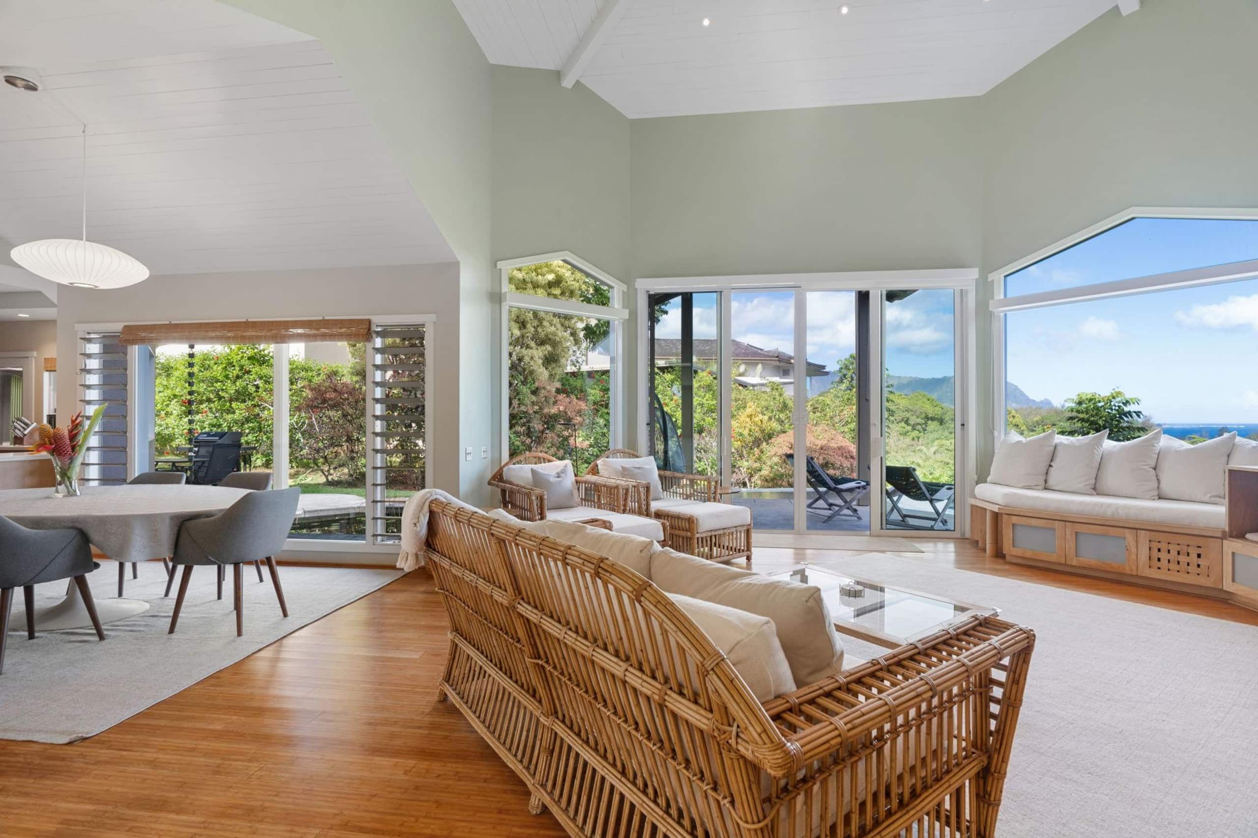 Home in Princeville · ★4.6 · 3 bedrooms · 4 beds · 2.5 baths - Image 10