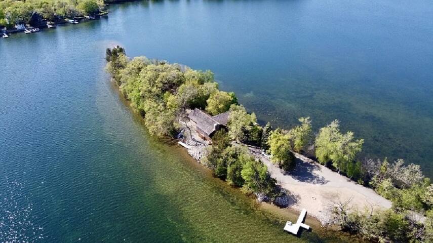 Secluded cabin on private peninsula