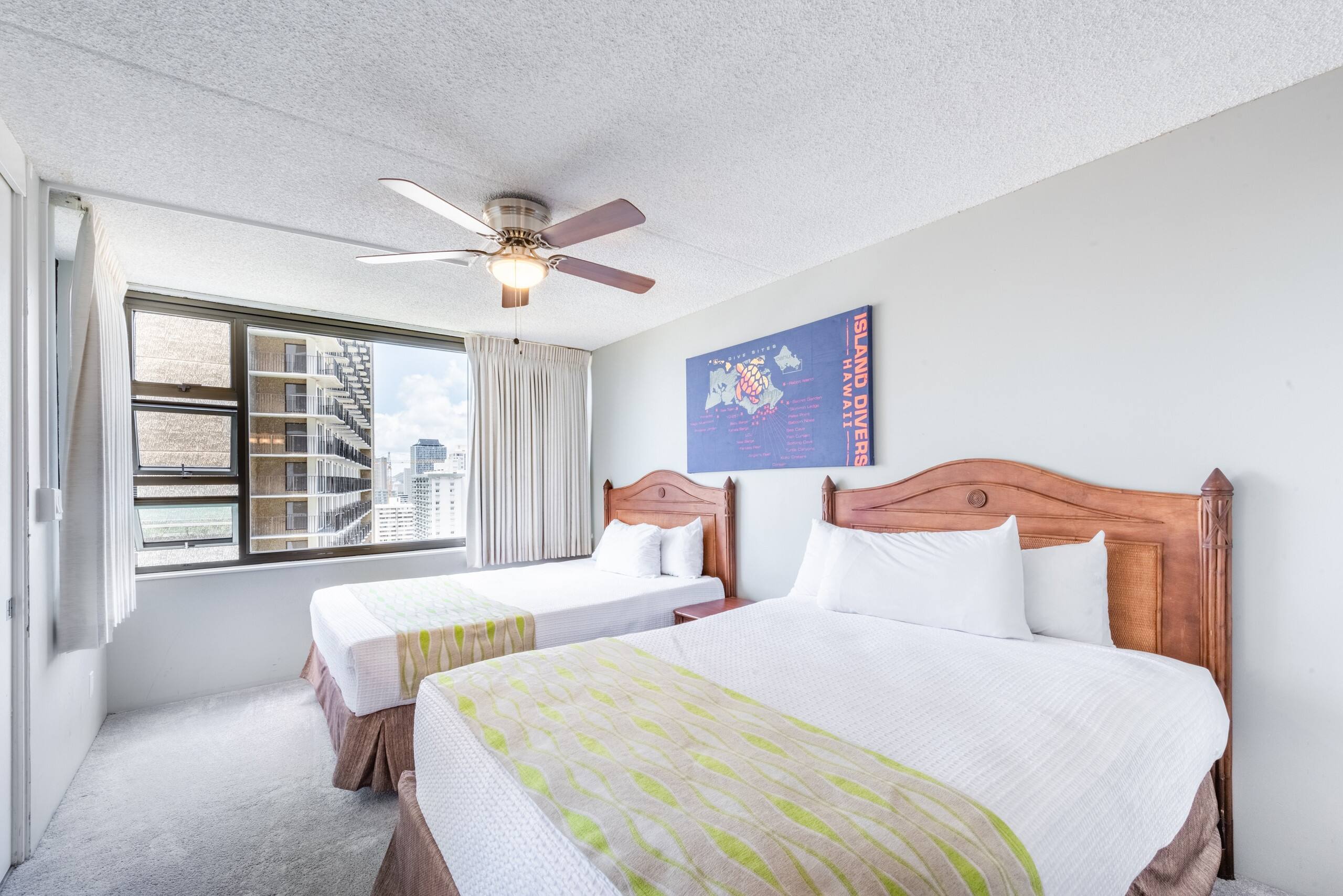 Condo in Honolulu · ★4.0 · 1 bedroom · 4 beds · 1 private bath - Image 6