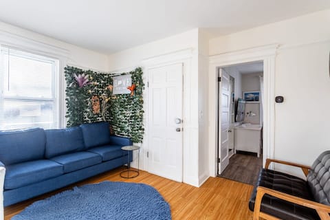 Charming &Spacious 3BD,1BA, FamFriendly-Yard&Porch