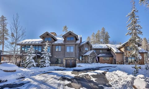 Luxurious Mountain Home near Downtown Winter Park!