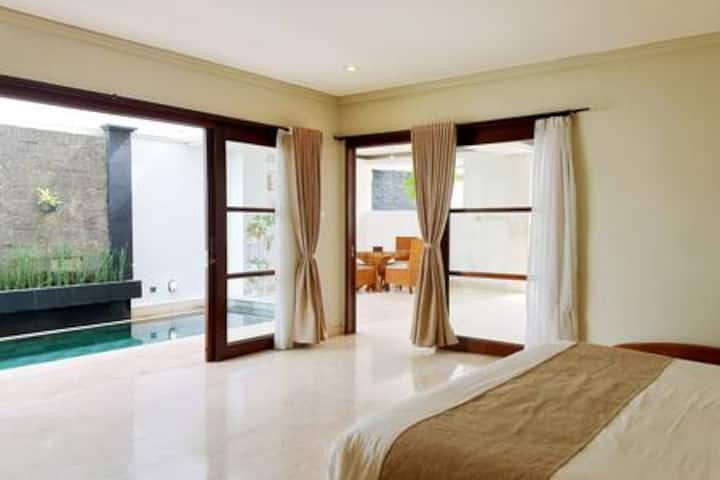 Merpati 2BR · Seminyak Haven: 2BR Villa – Steps to Beach & Shops