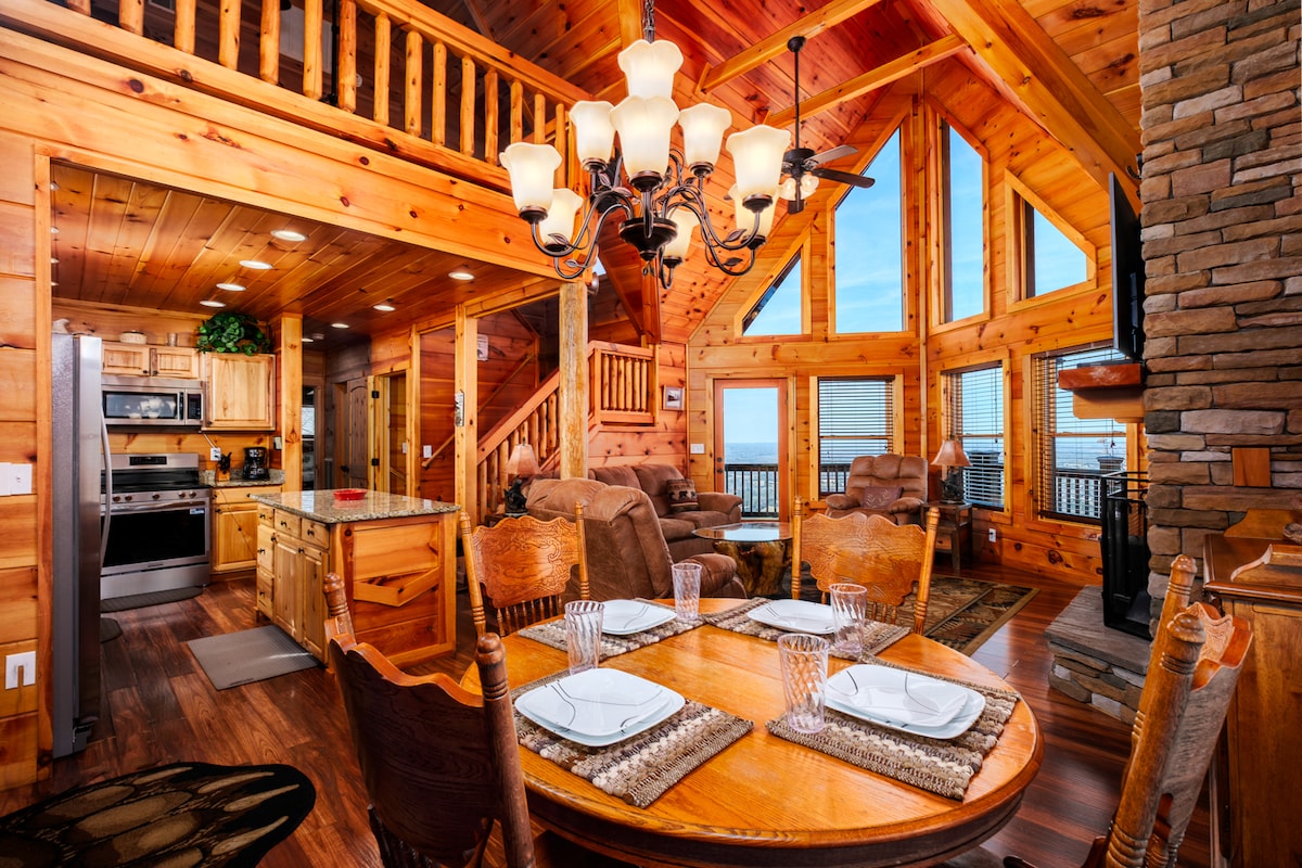 Lazy Bear Retreat - Mountain Views for Miles! - Cabins for Rent in