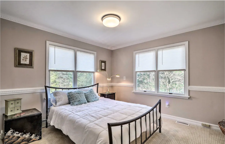 Library bedroom