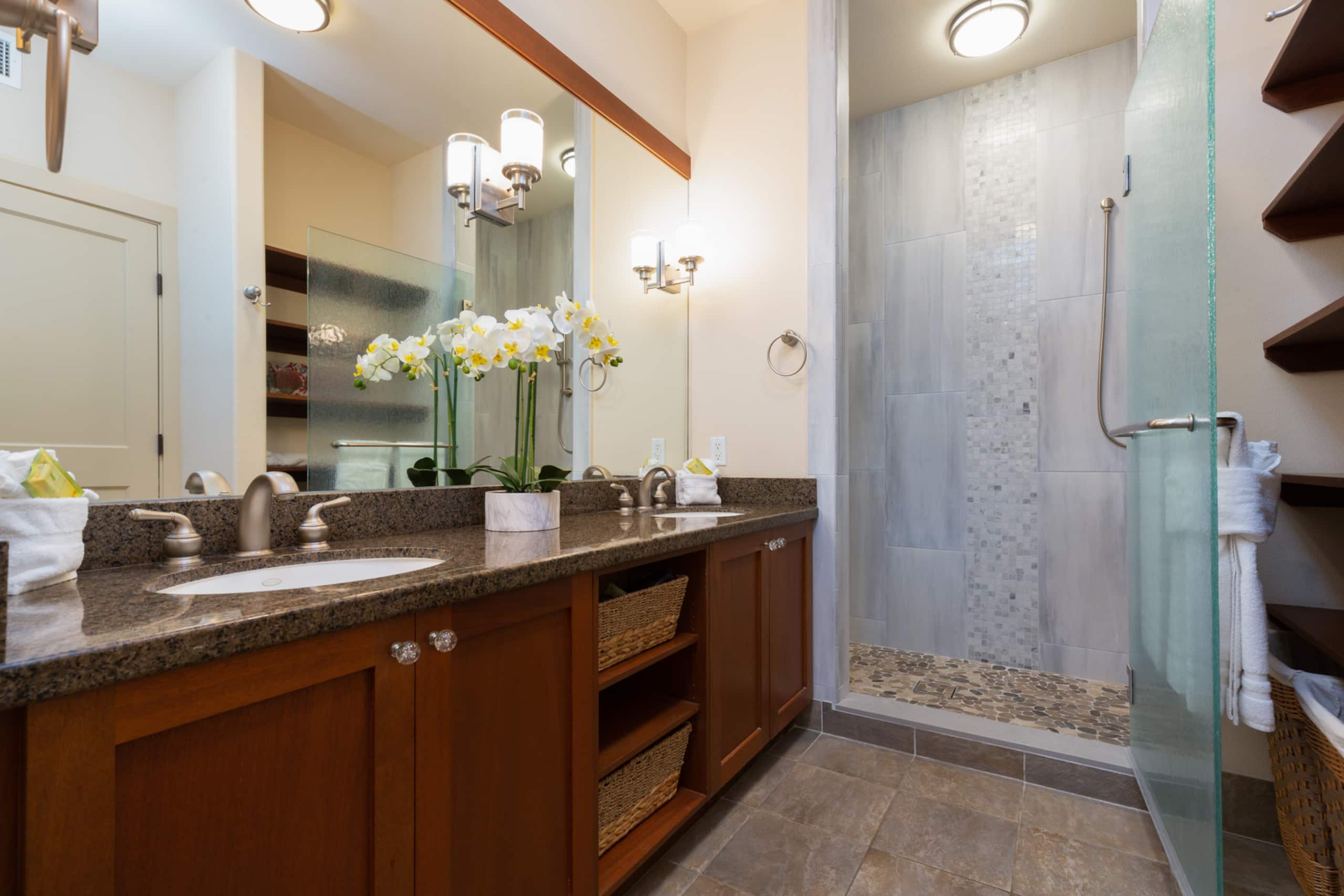 Condo in Waikoloa Beach Resort · ★4.88 · 2 bedrooms · 4 beds · 2 baths - Photo 12