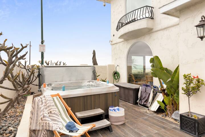 Shoreline by AvantStay | Amazing Beachfront Home gallery image 2