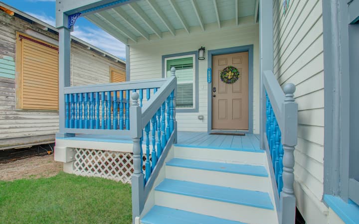 Kiki-2: Walk To The Beach And Pleasure Pier! - Beach Access, Galveston