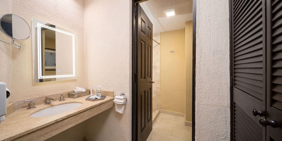 Hotel Real De Minas San Miguel De Allende managed Airbnb listing 1