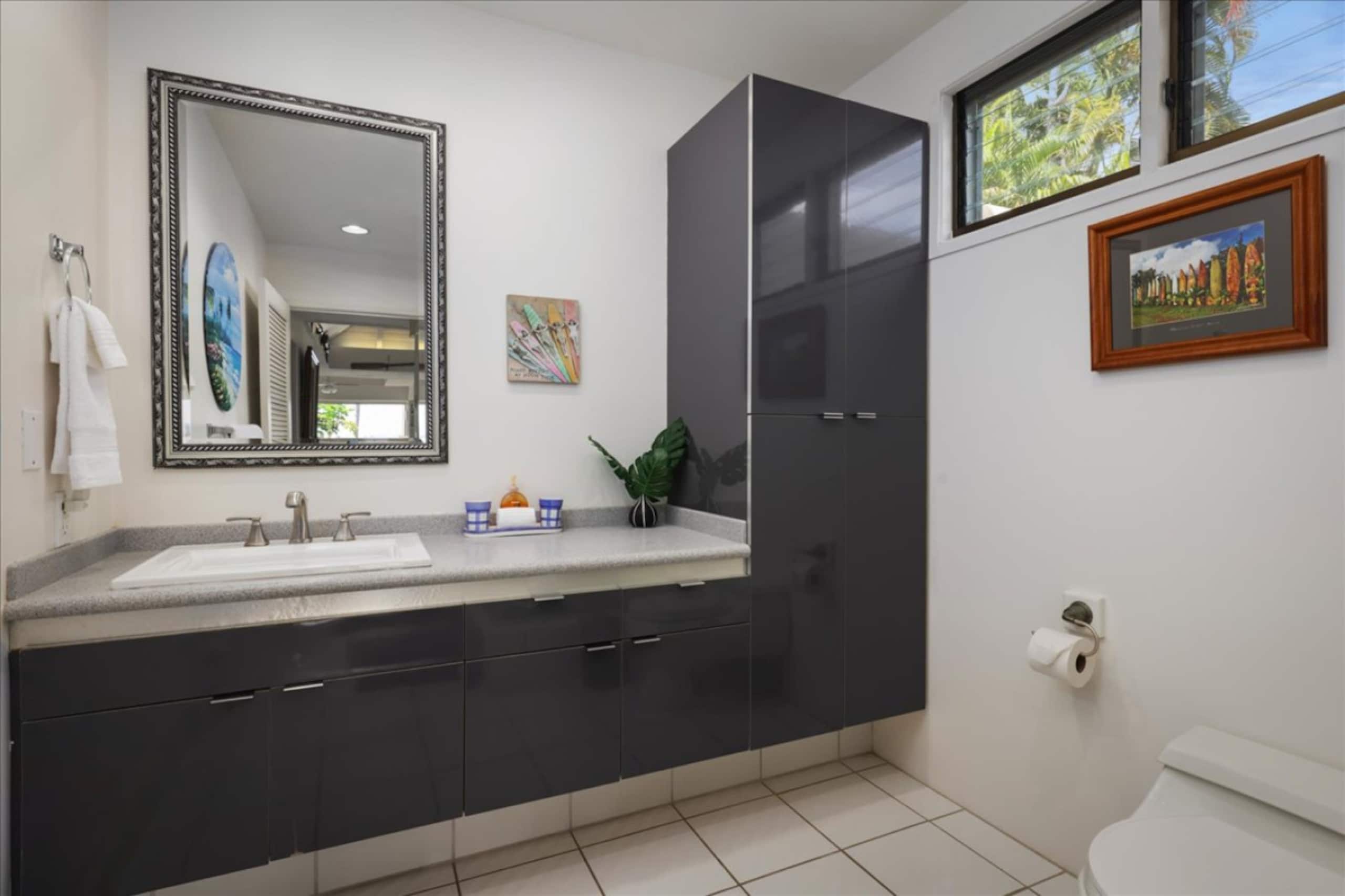 Home in Kailua-Kona · ★4.49 · 4 bedrooms · 5 beds · 3 baths - Image 16