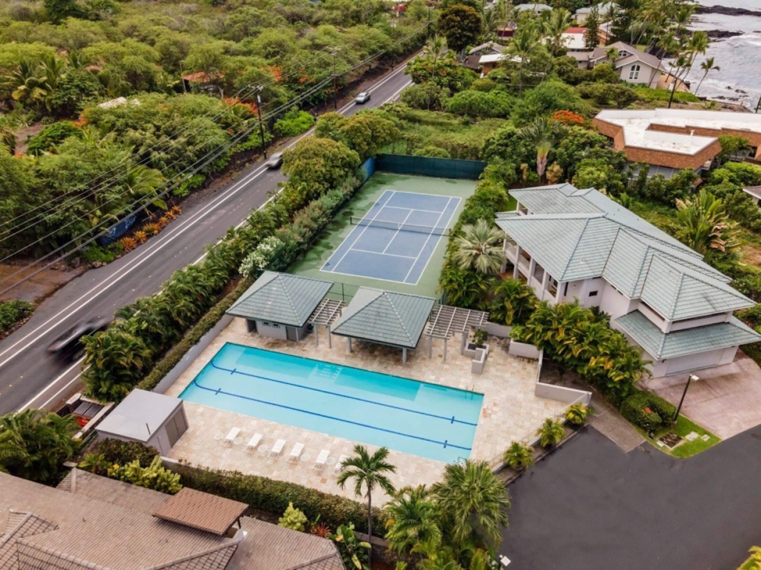 Home in Kailua-Kona · ★4.49 · 4 bedrooms · 5 beds · 3 baths - Image 42