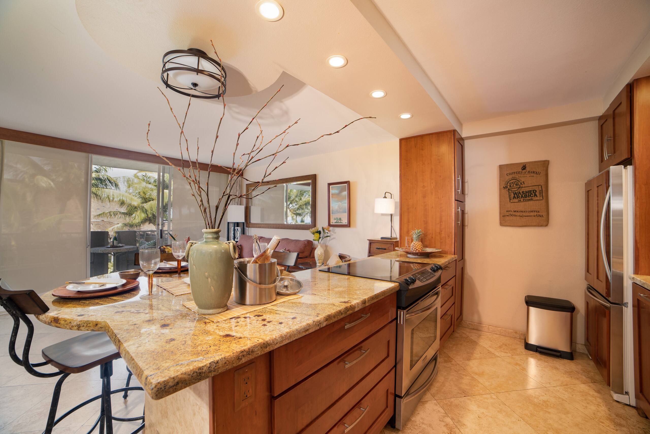 Condo in Kihei · ★5.0 · 1 bedroom · 2 beds · 2 baths - Image 8