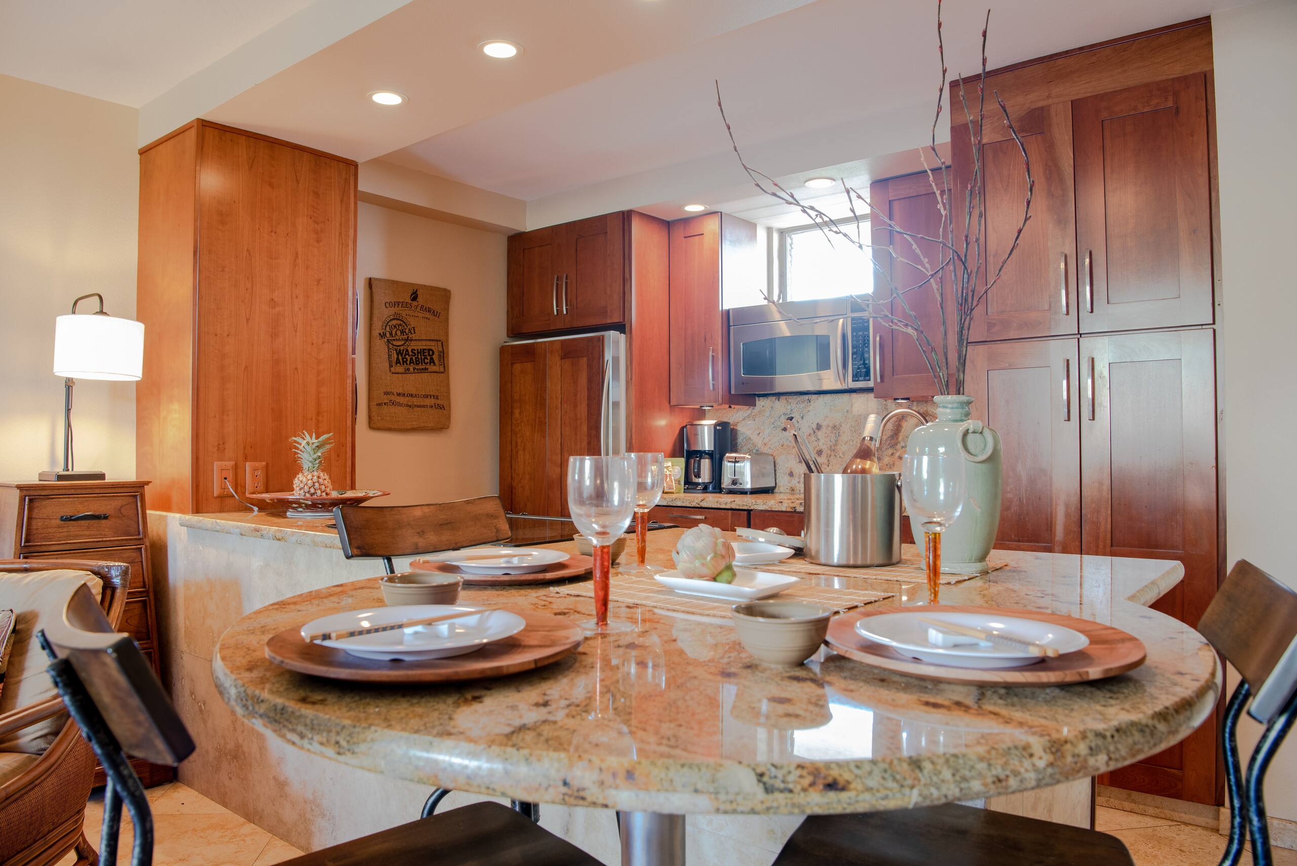 Condo in Kihei · ★5.0 · 1 bedroom · 2 beds · 2 baths - Image 14