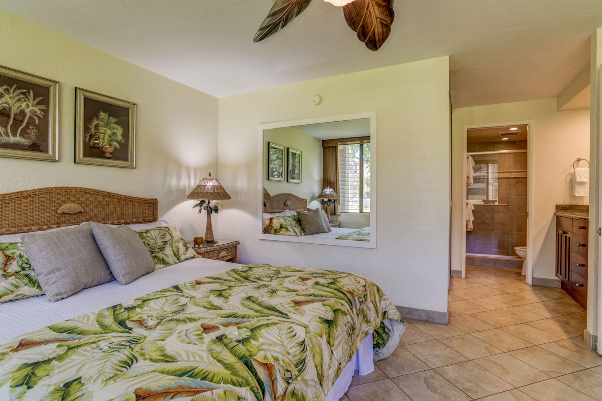 Condo in Lahaina · ★4.3 · 2 bedrooms · 4 beds · 2 baths - Image 17