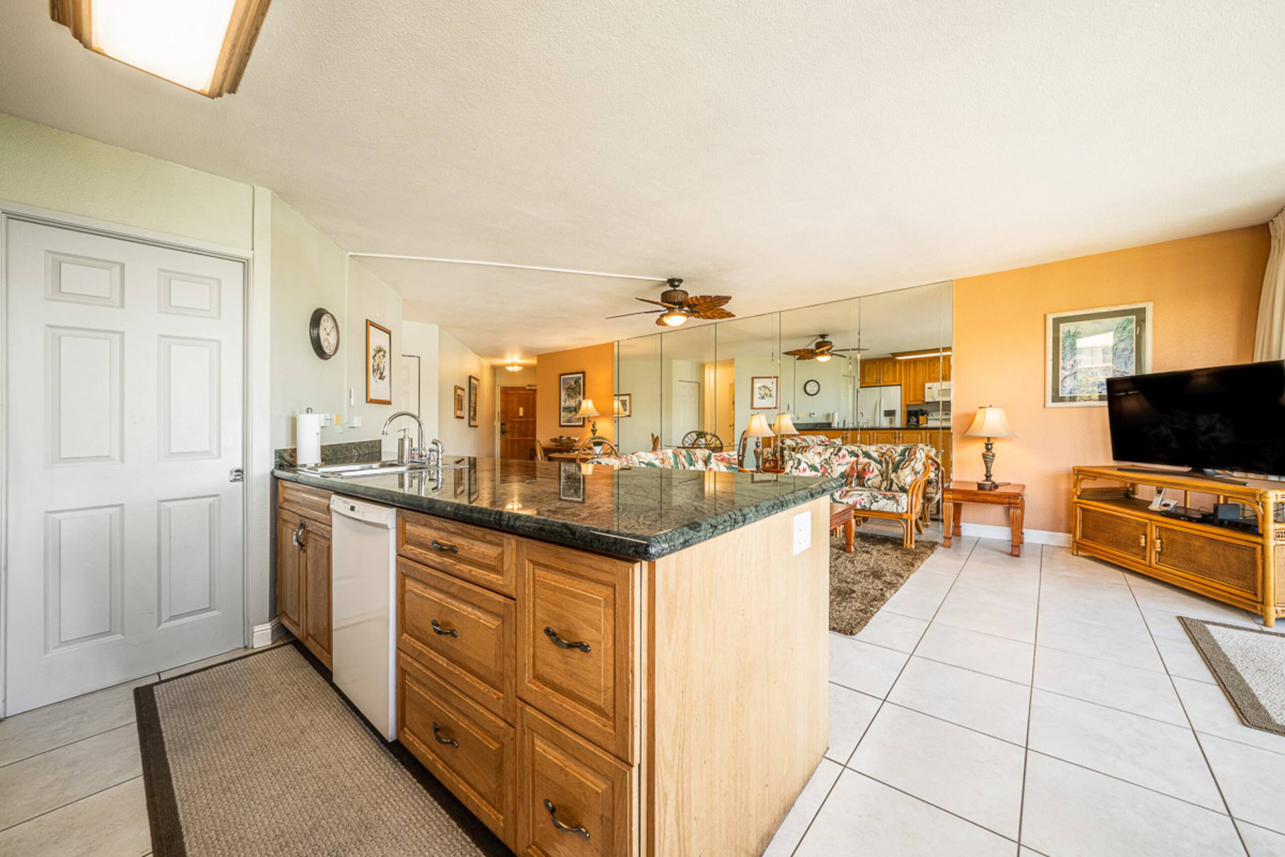 Condo in Kihei · ★4.81 · 2 bedrooms · 3 beds · 2 shared baths - Image 16