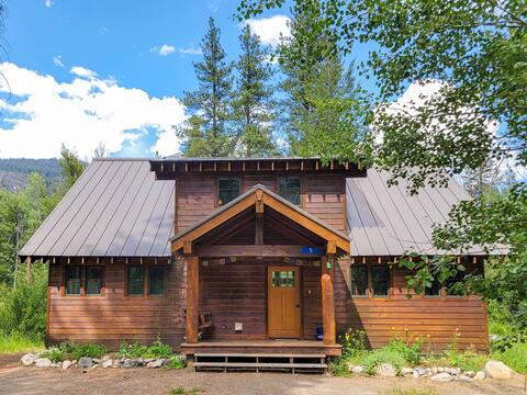 Triple J Cabin