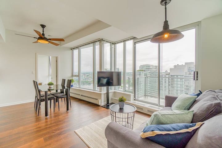 Home in the Sky with Gorgeous Water Views