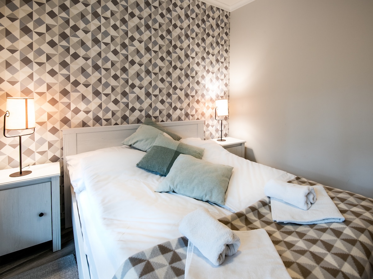 เตียงในห้องนอน