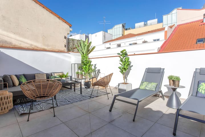 Elegant apartment near Museum Thyssen. Madrazo IV