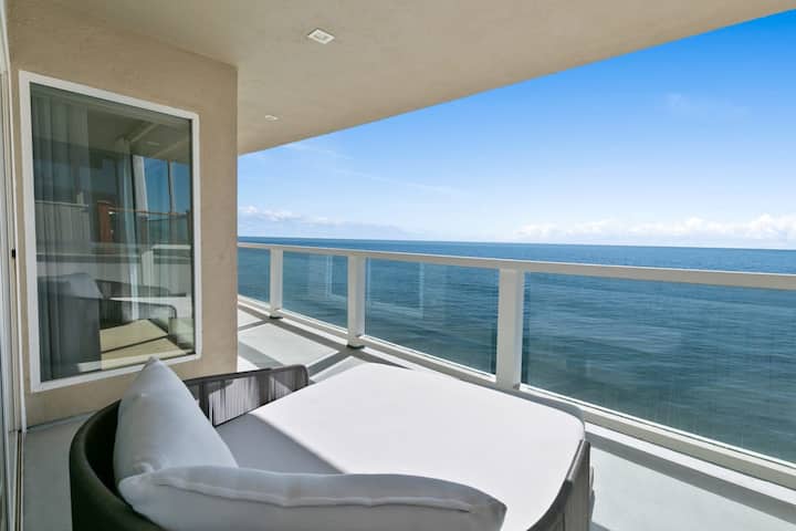 Playa Del Sol  By Stay Awhile Villas - Malibu, CA