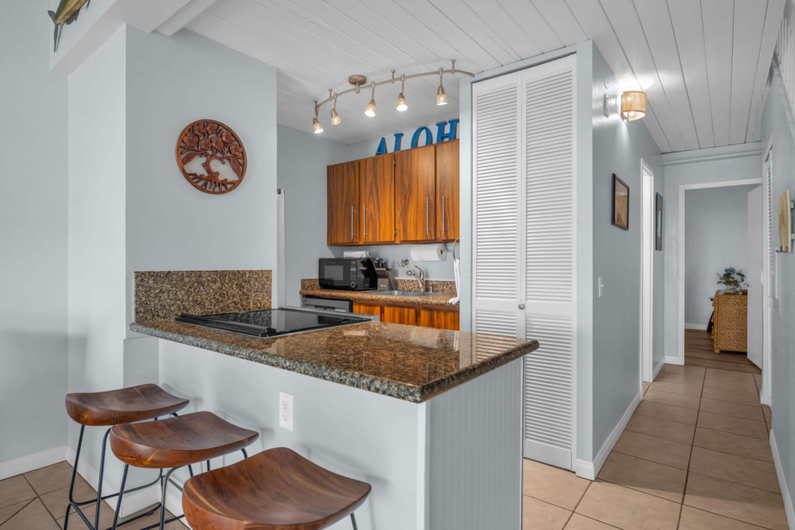 Condo in Kihei · ★4.65 · 2 bedrooms · 2 beds · 2 baths - Image 19
