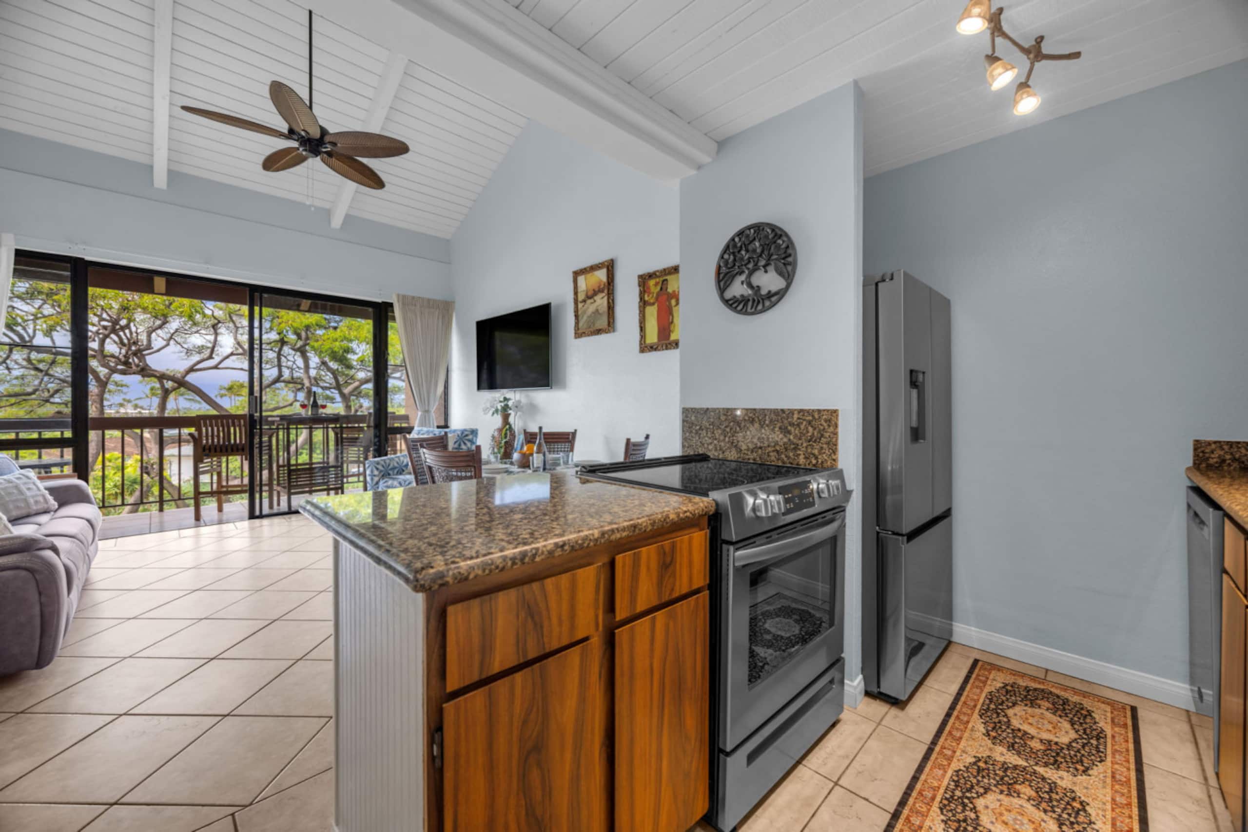 Condo in Kihei · ★4.65 · 2 bedrooms · 2 beds · 2 baths - Image 3