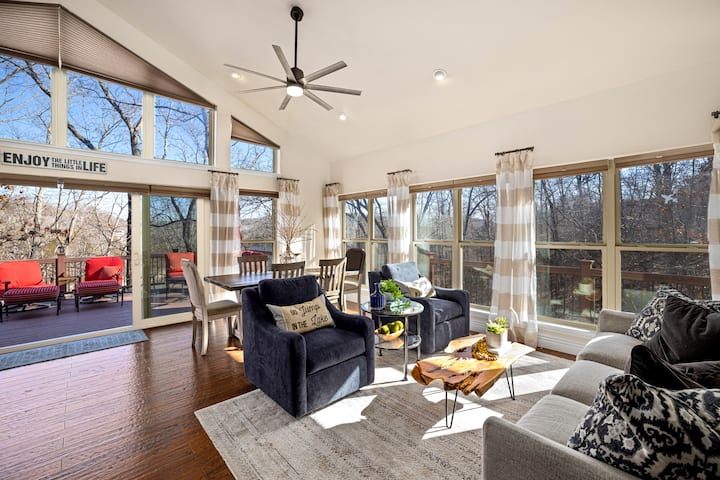 The Lakeview Retreat - Lake Access - Eureka Springs, AR