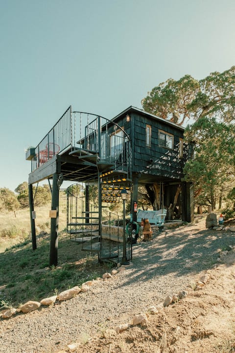 Ashley's TreeHouse at El Mistico Ranch