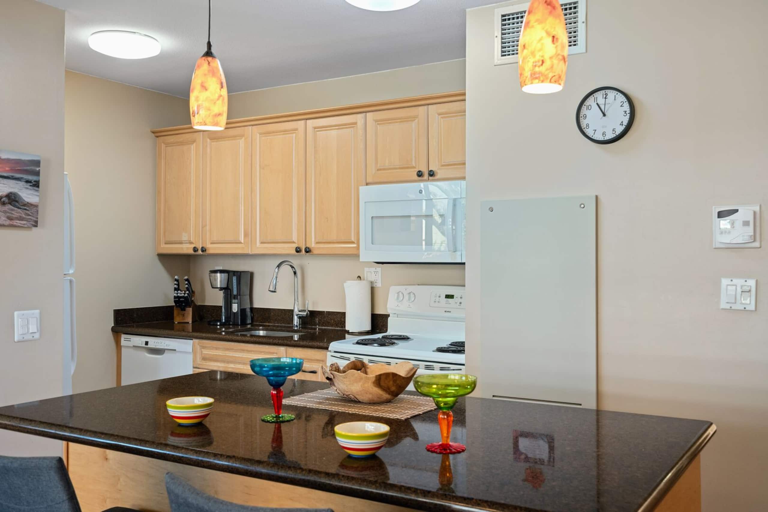 Condo in Kihei · ★4.86 · 1 bedroom · 2 beds · 1 bath - Image 5