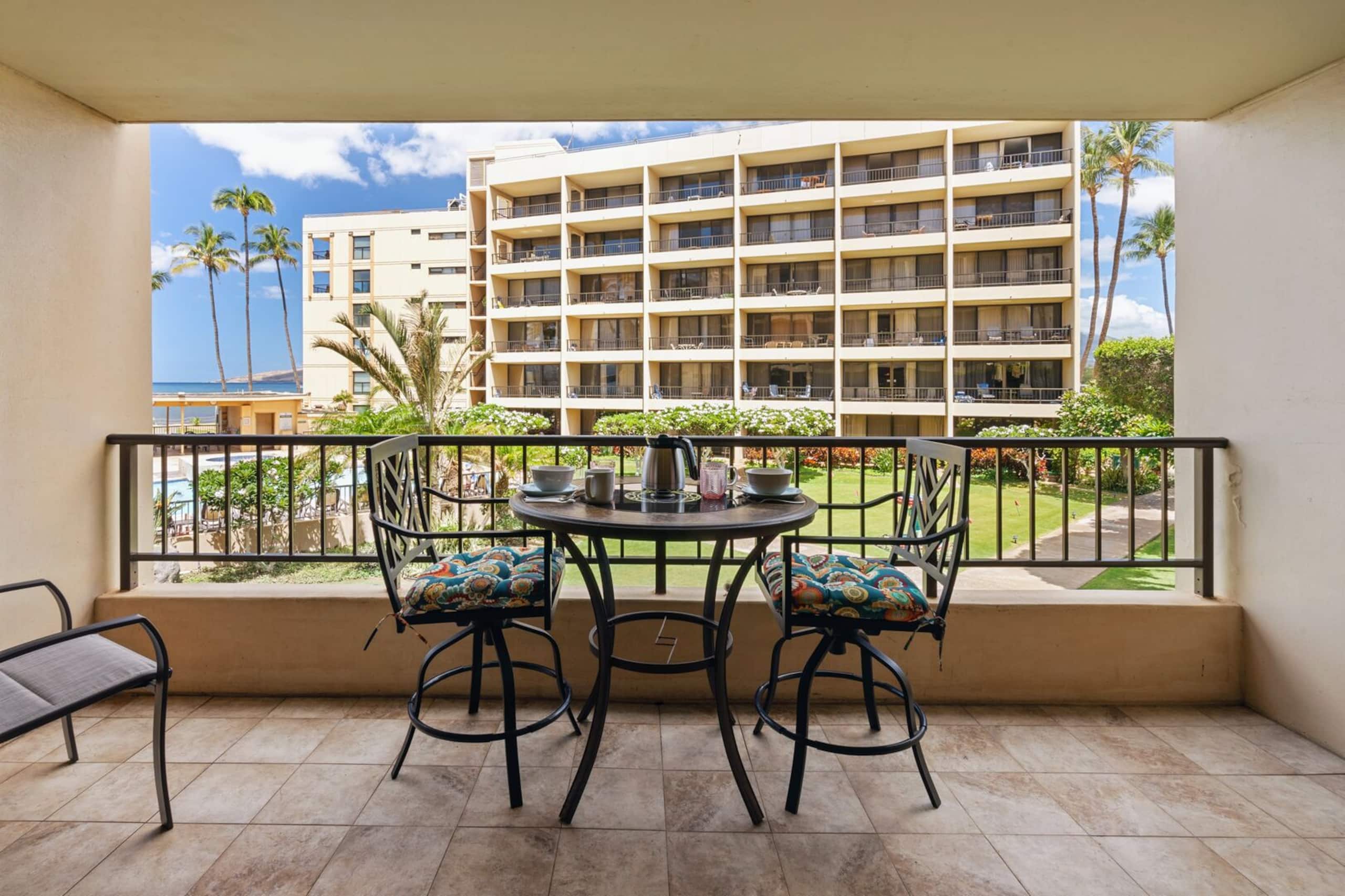 Condo in Kihei · ★4.86 · 1 bedroom · 2 beds · 1 bath - Image 35