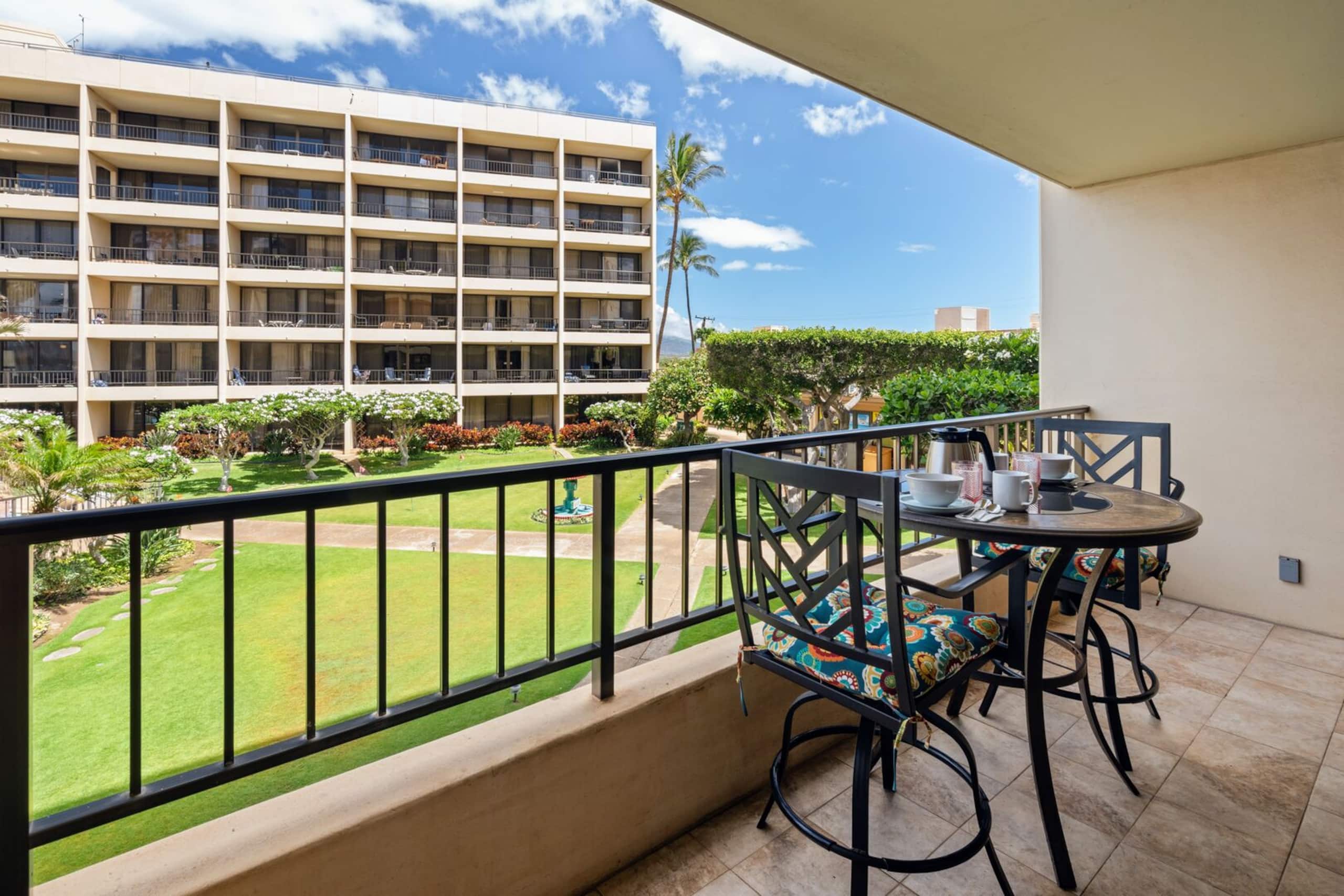 Condo in Kihei · ★4.86 · 1 bedroom · 2 beds · 1 bath - Image 28