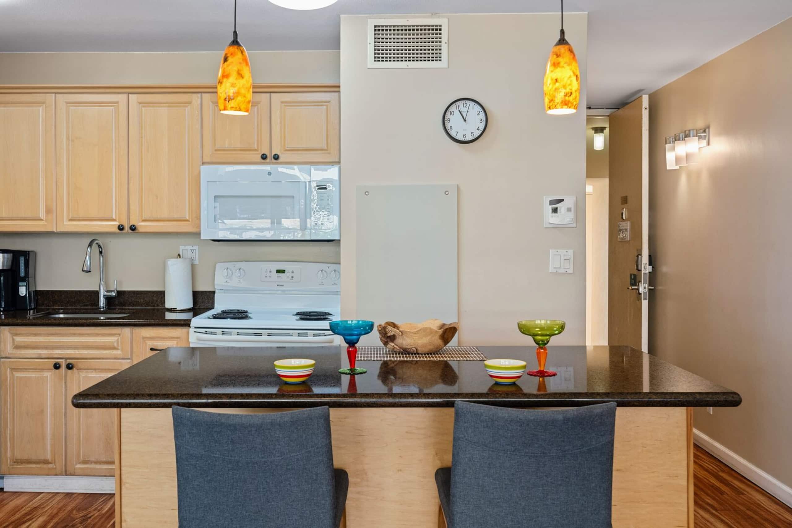 Condo in Kihei · ★4.86 · 1 bedroom · 2 beds · 1 bath - Image 27