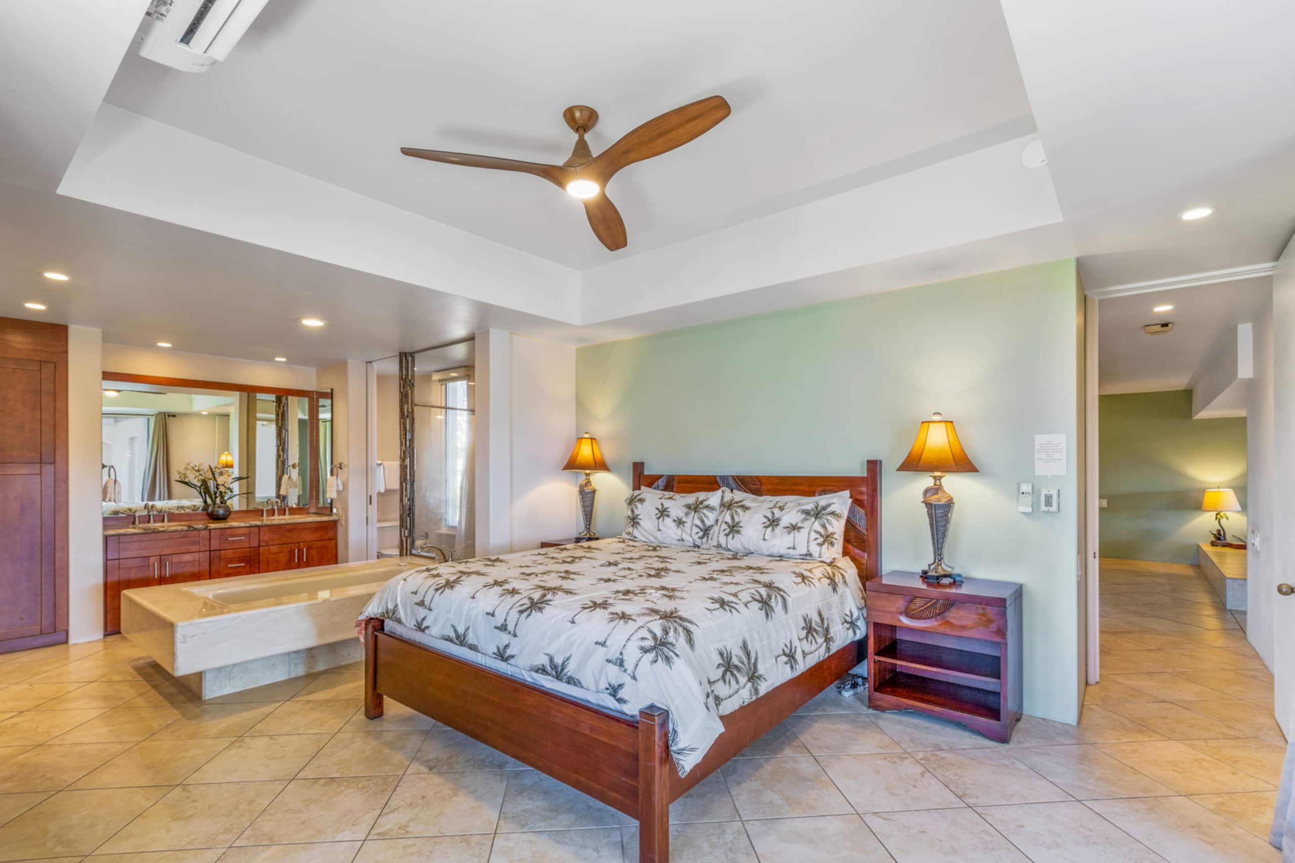 Condo in Kihei · ★4.67 · 2 bedrooms · 4 beds · 2 baths - Image 3
