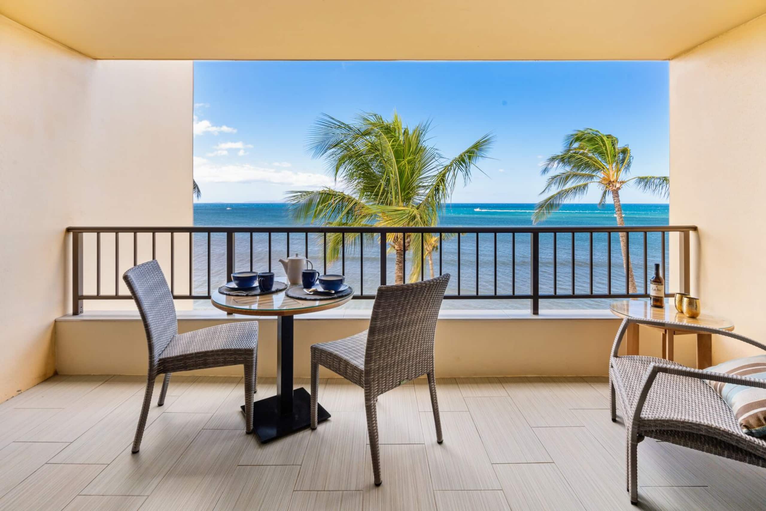 Condo in Kihei · ★4.83 · 1 bedroom · 2 beds · 1 bath - Image 28