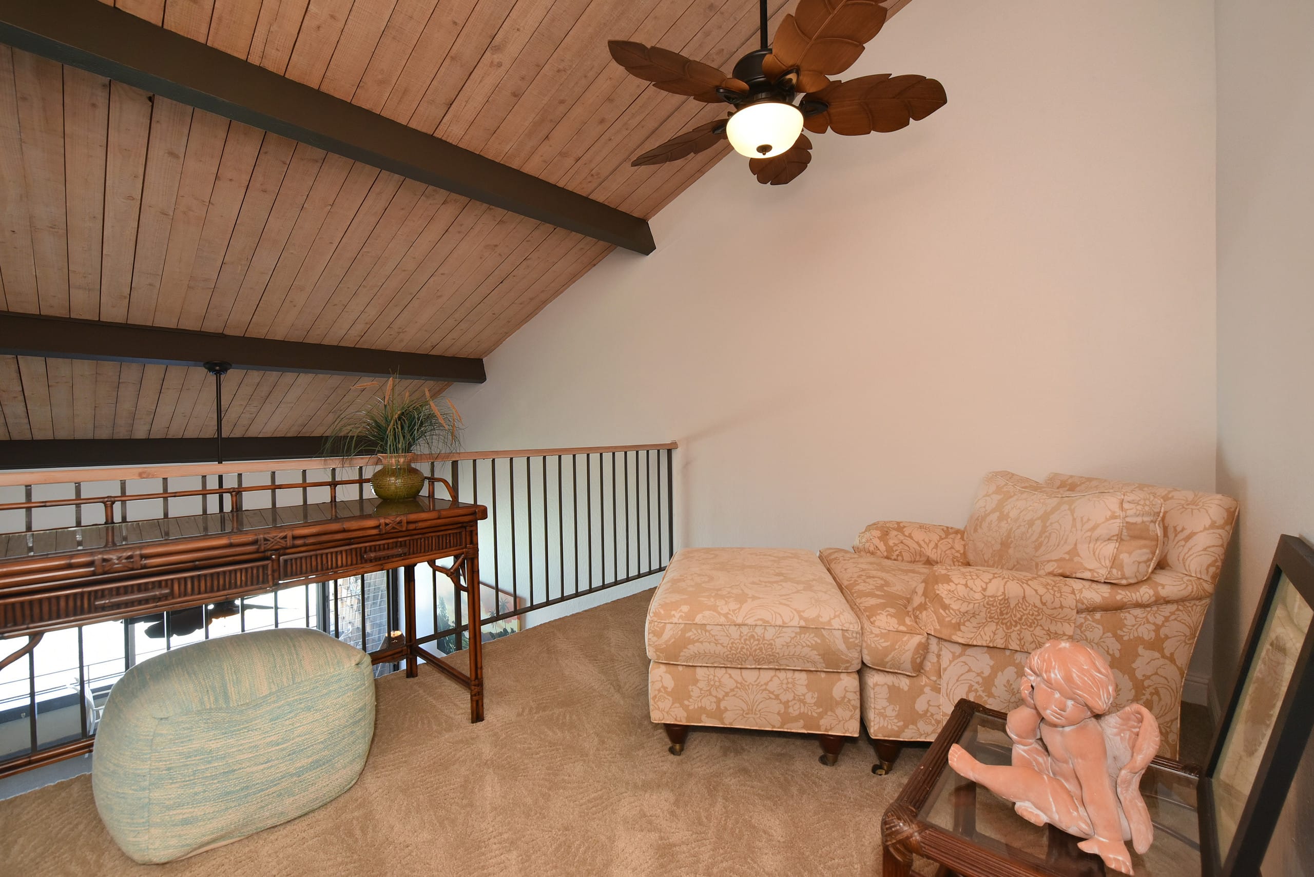 Condo in Lahaina · ★4.86 · 2 bedrooms · 3 beds · 2 baths - Image 24