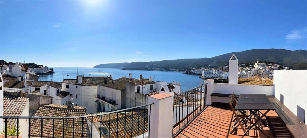 palau – great townhouse with fantastic sea views