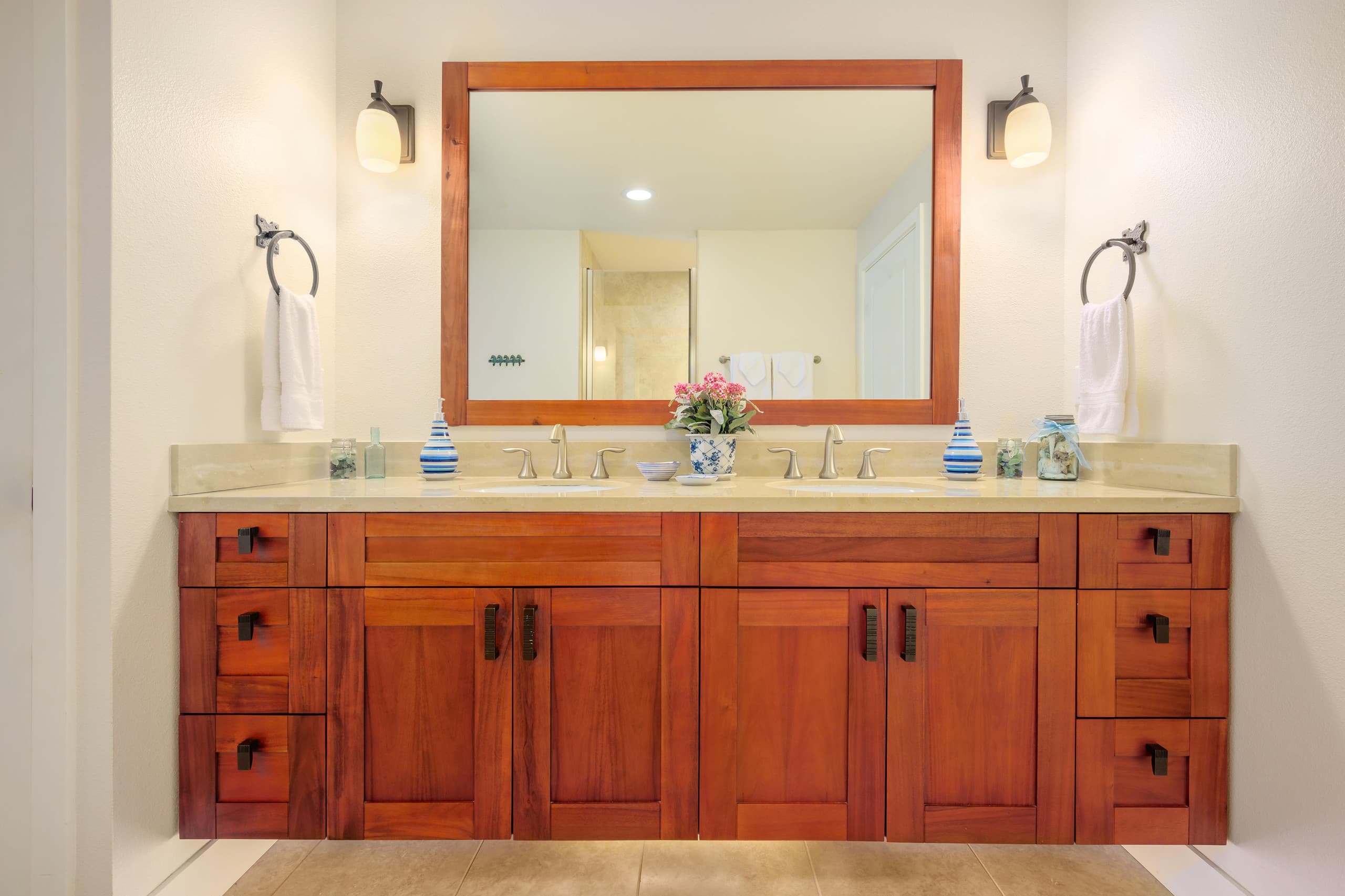 Condo in Koloa · ★4.87 · 4 bedrooms · 5 beds · 3.5 baths - Image 13