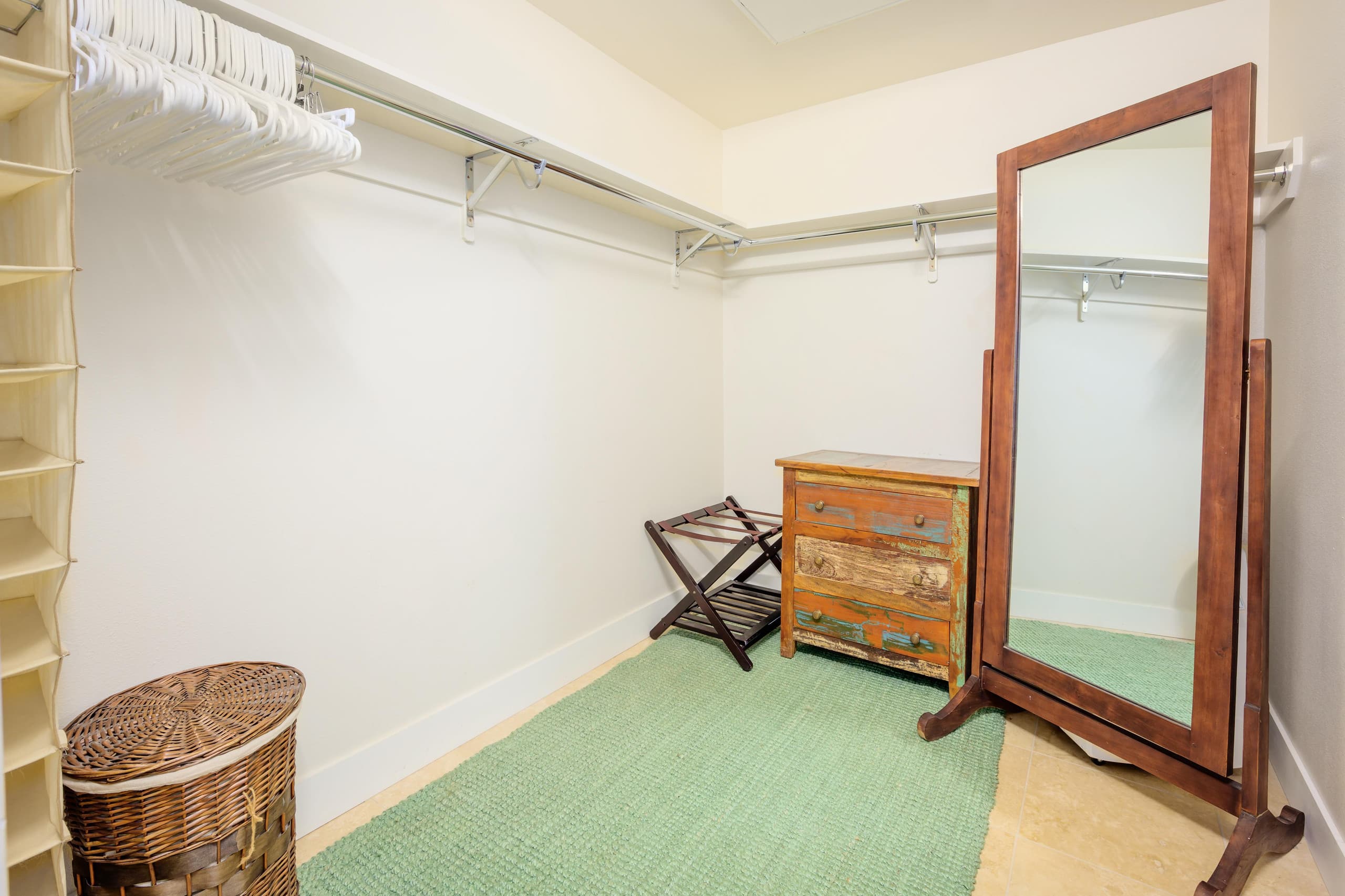Condo in Koloa · ★4.87 · 4 bedrooms · 5 beds · 3.5 baths - Image 15