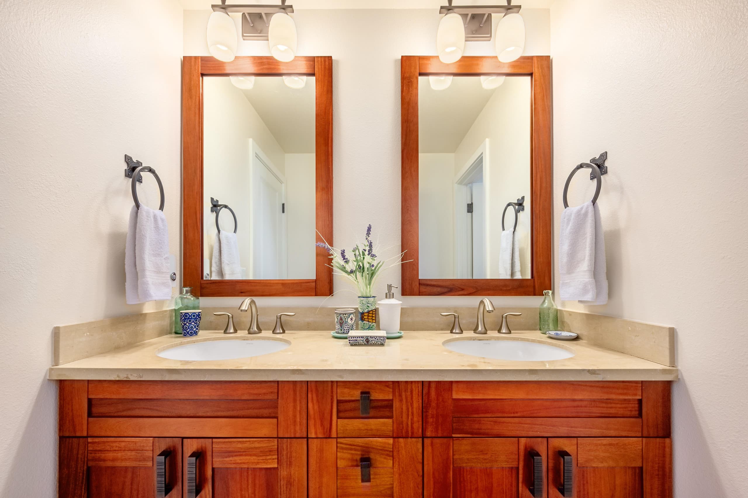 Condo in Koloa · ★4.87 · 4 bedrooms · 5 beds · 3.5 baths - Image 19