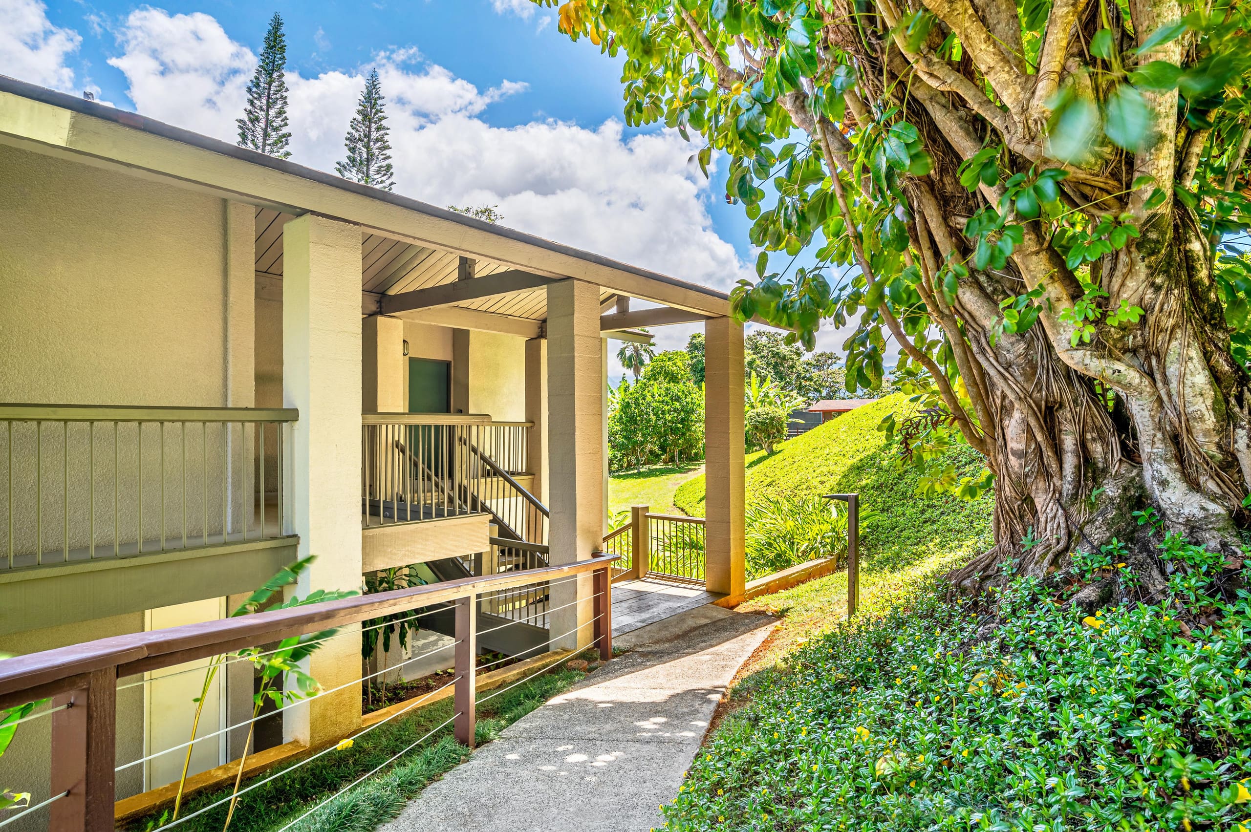 Condo in Princeville · ★4.5 · 1 bedroom · 3 beds · 2 baths - Image 25