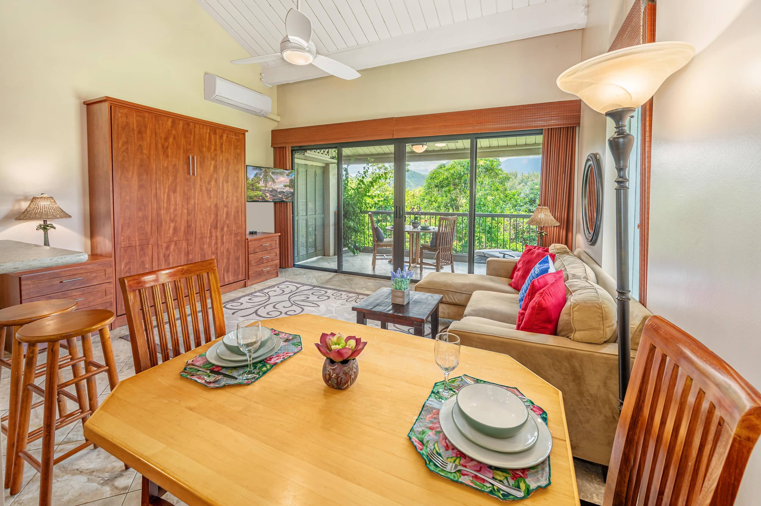 Condo in Princeville · ★4.5 · 1 bedroom · 3 beds · 2 baths - Image 11