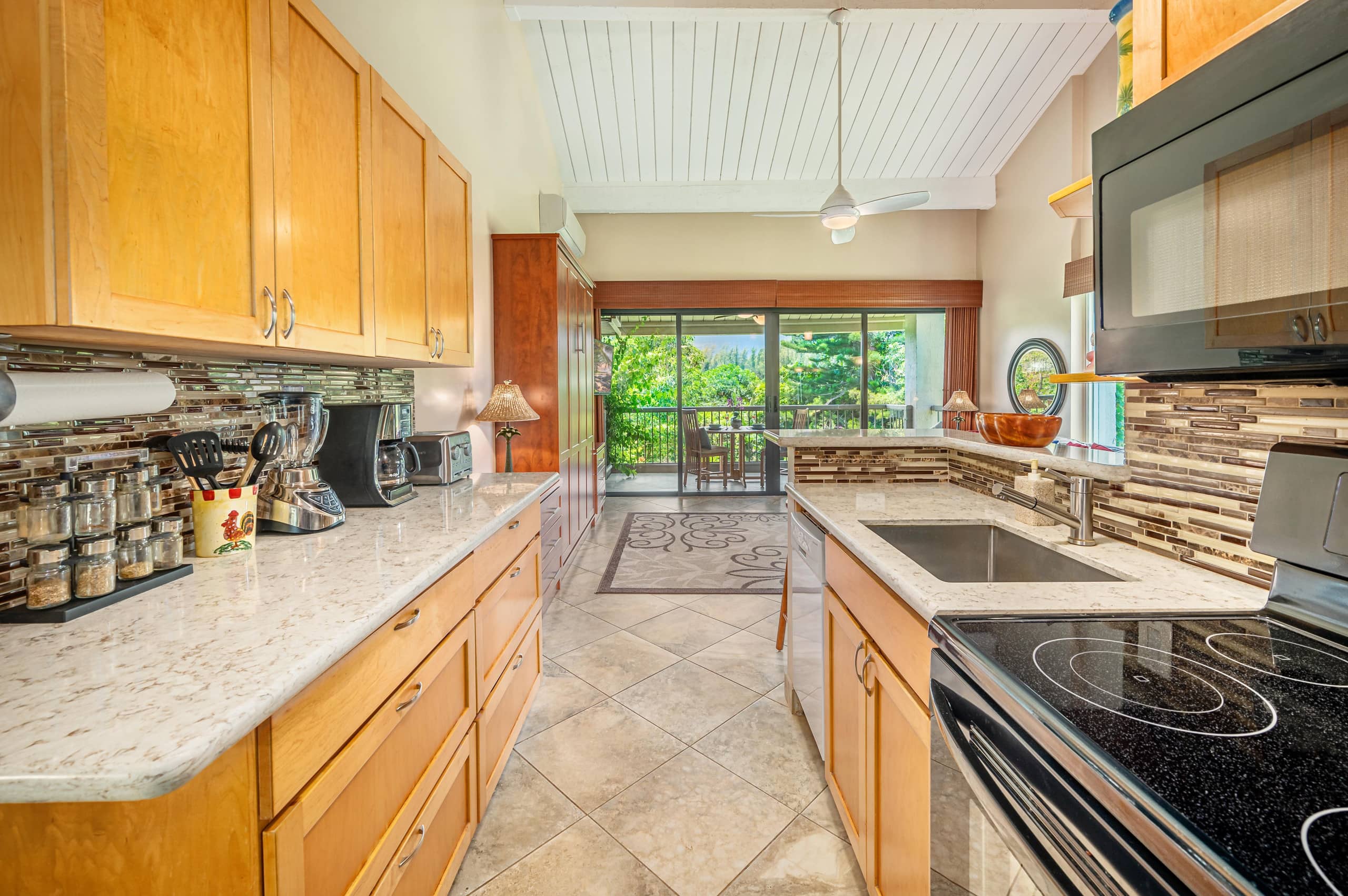 Condo in Princeville · ★4.5 · 1 bedroom · 3 beds · 2 baths - Image 5