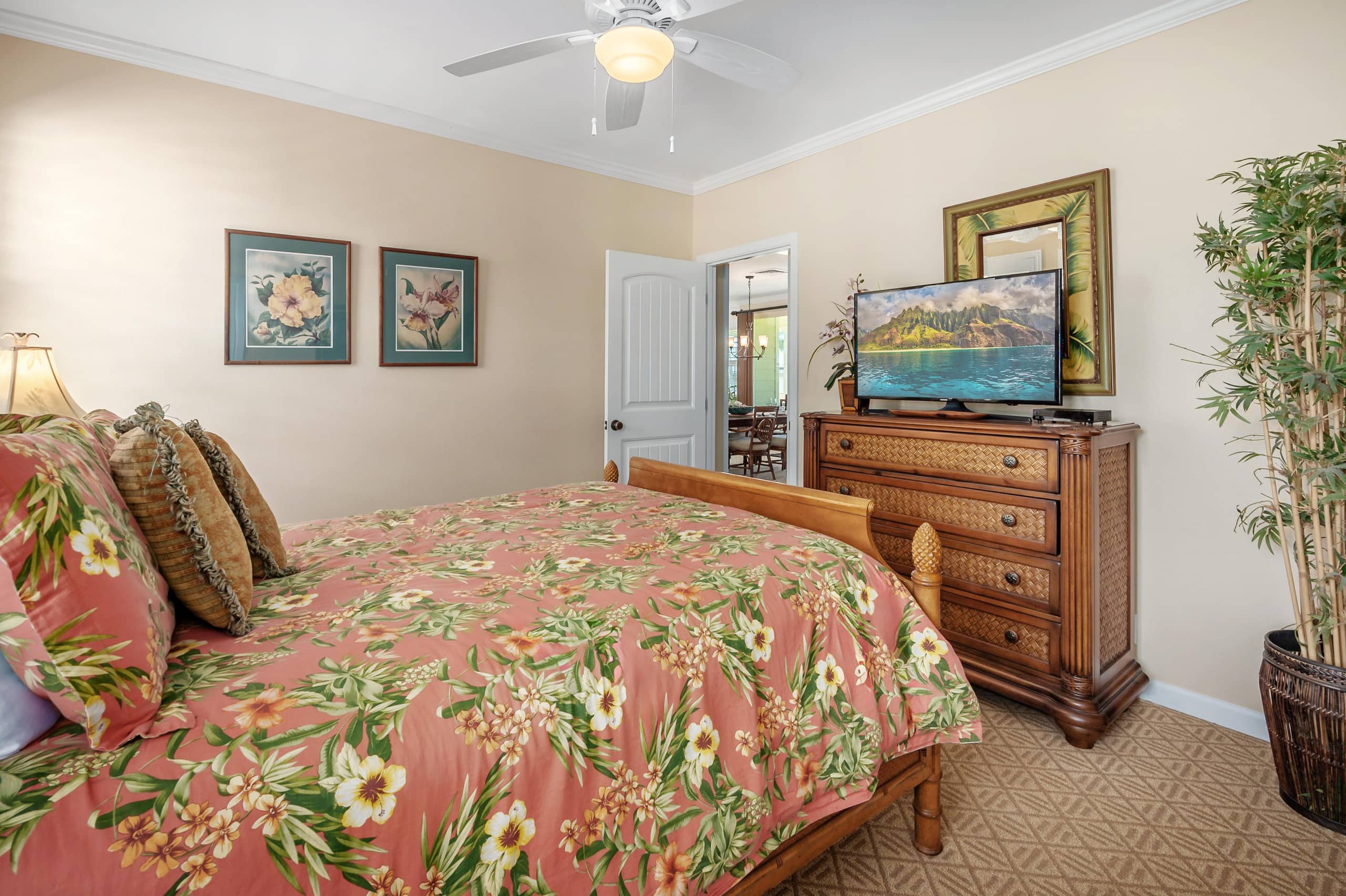 Condo in Princeville · ★4.89 · 3 bedrooms · 3 beds · 3 baths - Image 13
