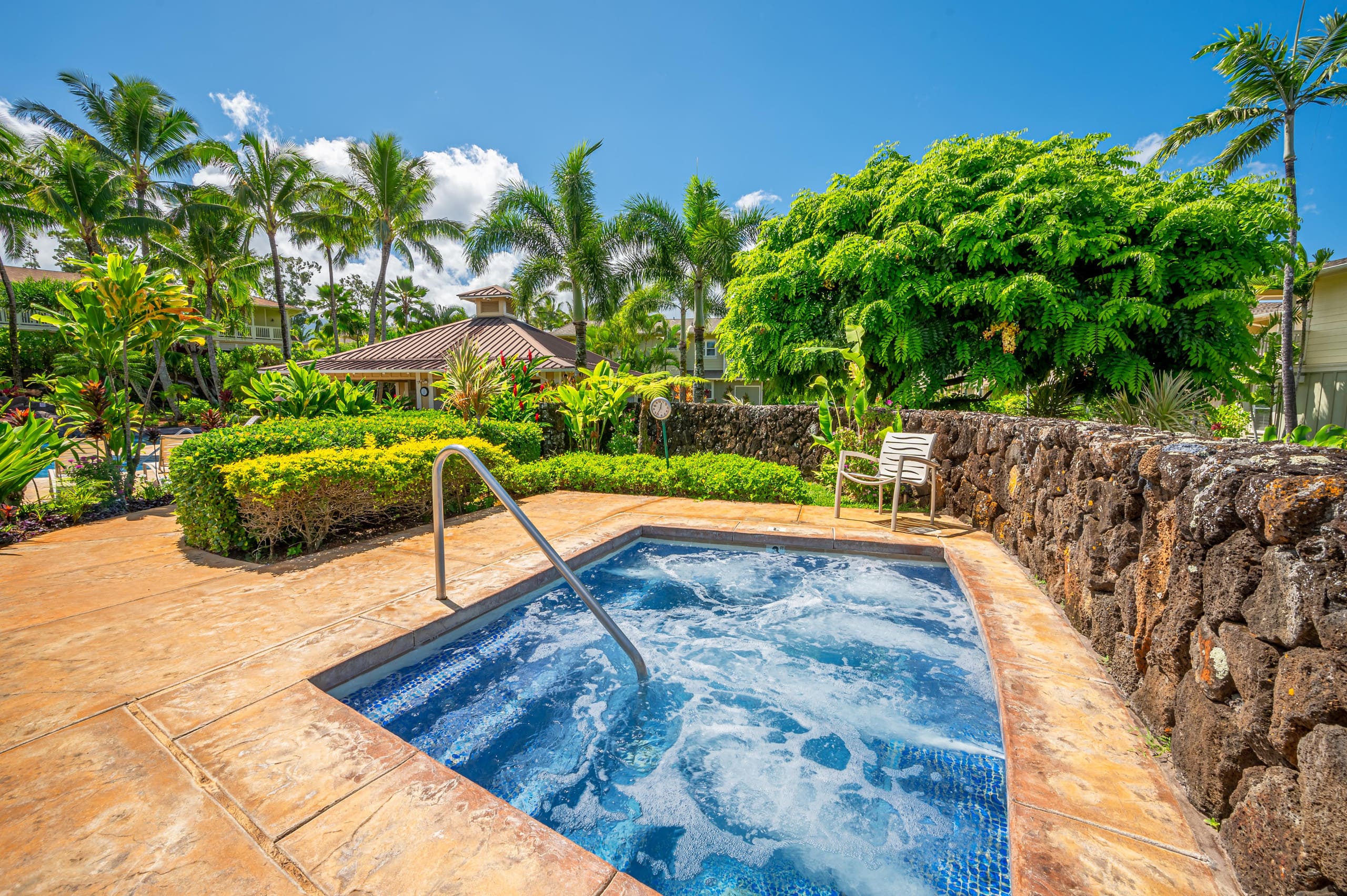 Condo in Princeville · ★4.89 · 3 bedrooms · 3 beds · 3 baths - Image 36