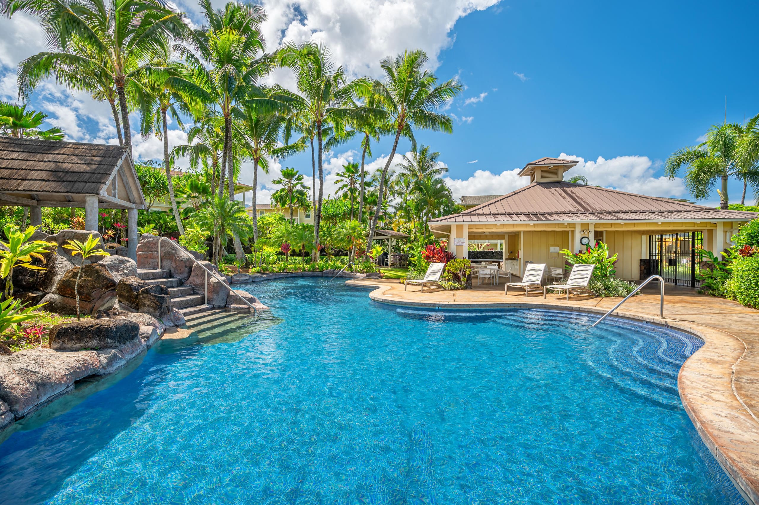 Condo in Princeville · ★4.89 · 3 bedrooms · 3 beds · 3 baths - Image 2