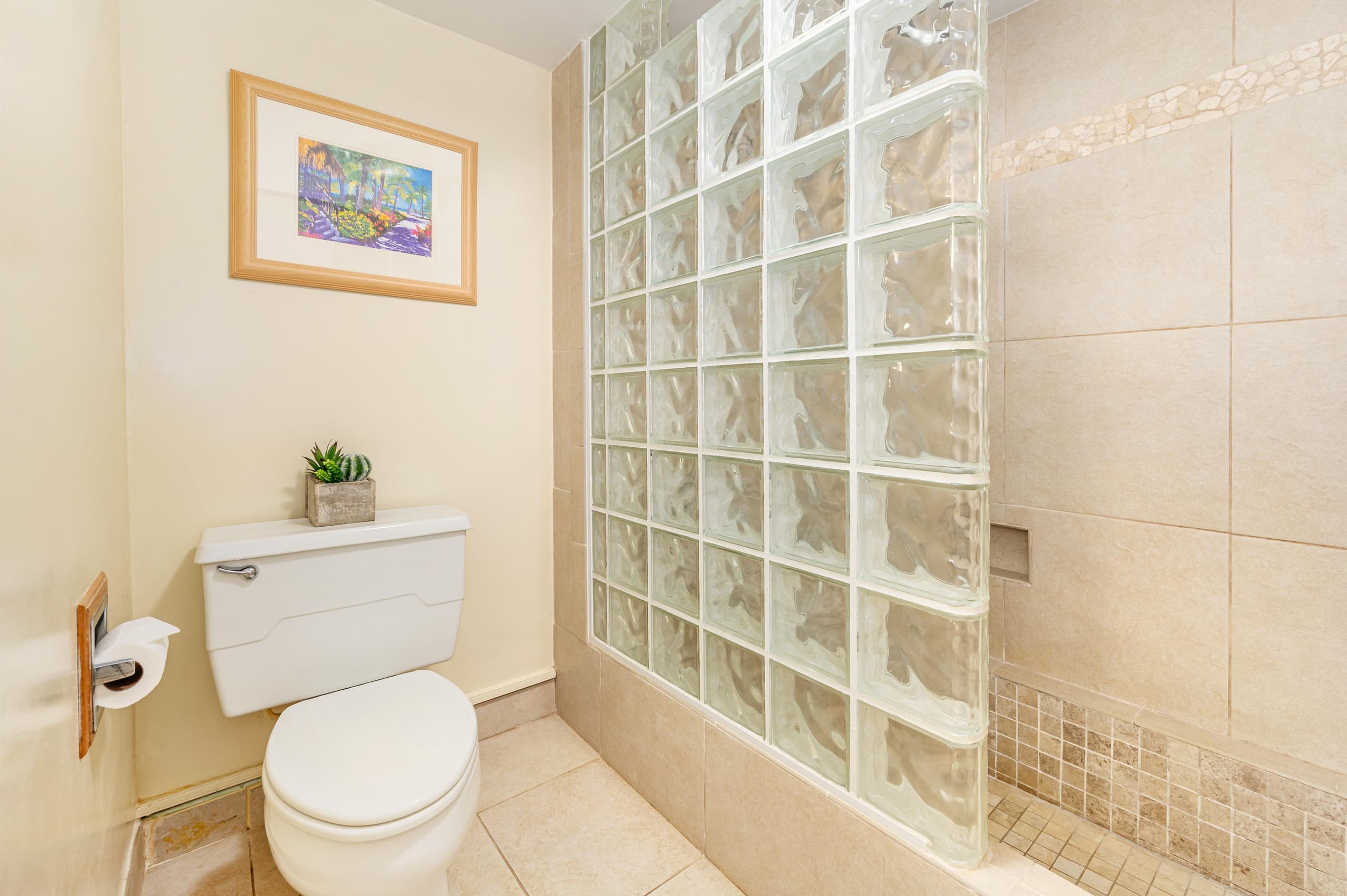 Condo in Princeville · ★4.25 · 1 bedroom · 1 bed · 1 bath - Image 10