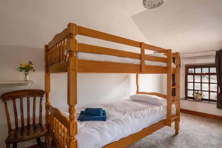 Chumba cha kulala cha ghorofa